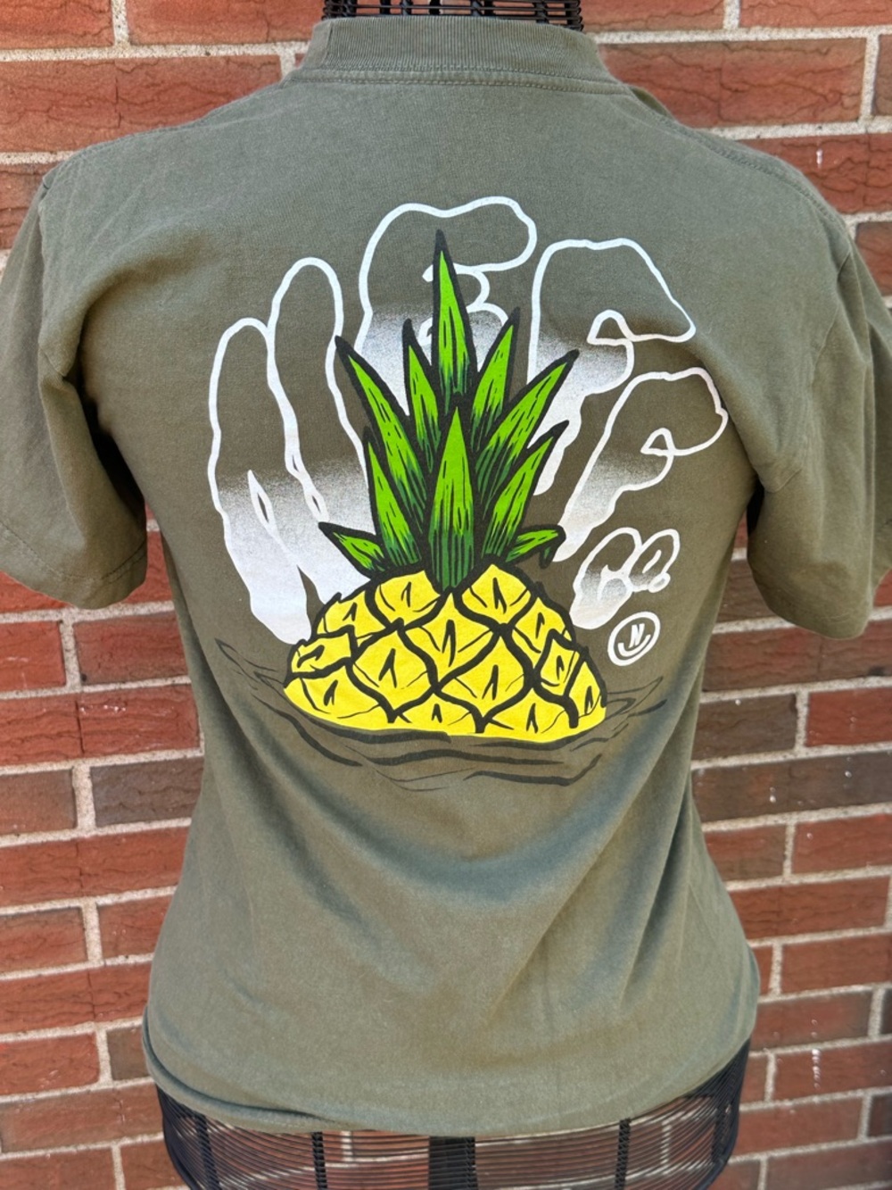 Neff Olive Green Tee Yellow Pineapple Graphic M